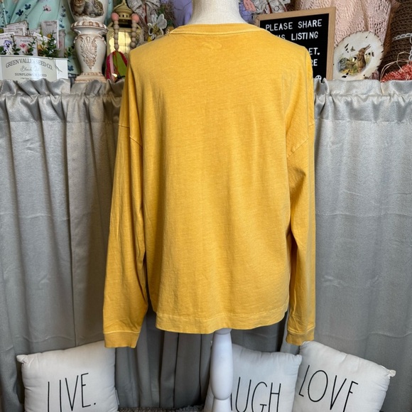 Old Navy Yellow Long Sleeve T-Shirt Sweater Sz Medium - Picture 4 of 9